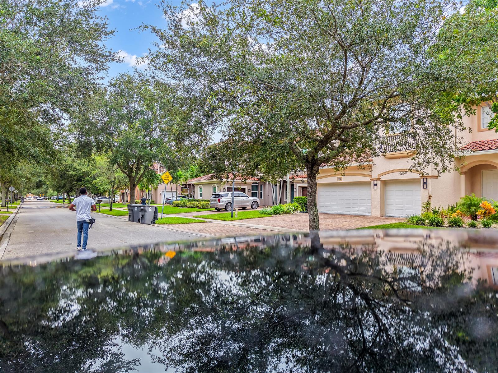 556 Cresta Circle, West Palm Beach FL 33413