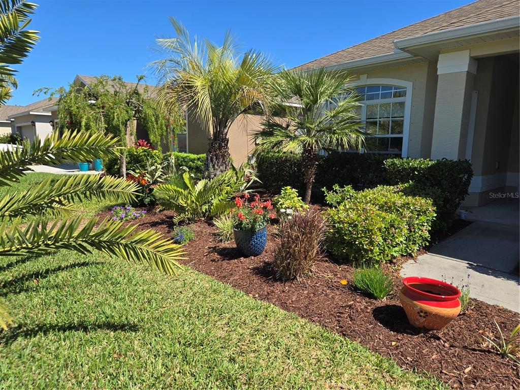 527 SAFE HARBOR DRIVE, EDGEWATER, FL — photo 3 of 30