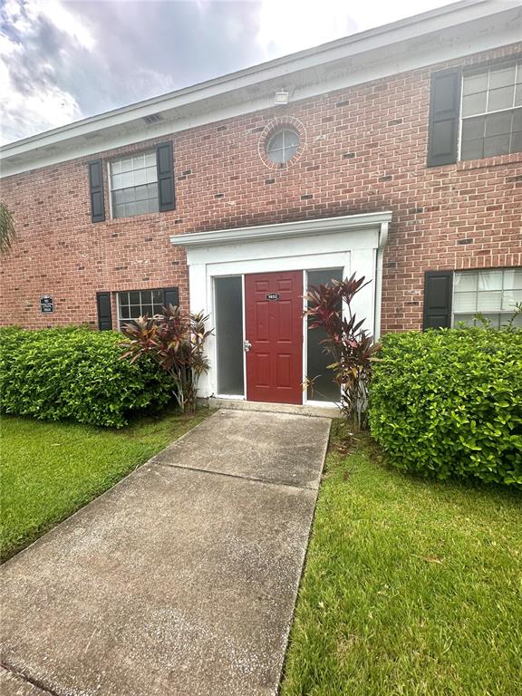 1436 HOLDEN AVENUE UNIT B