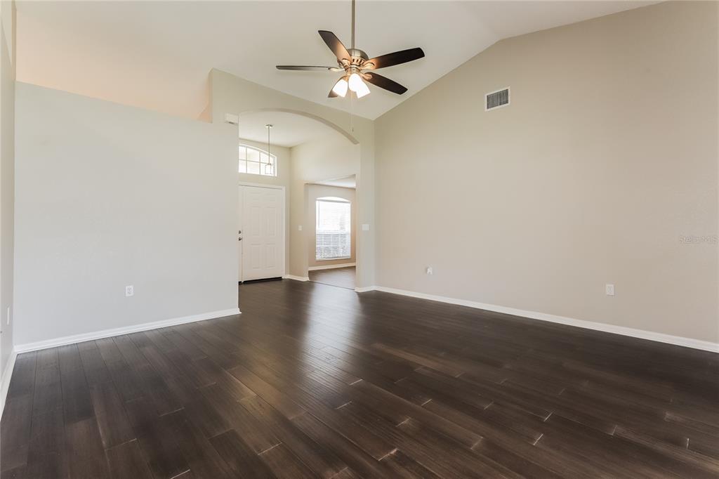 3407 IMPERIAL MANOR WAY, MULBERRY, FL — photo 2 of 15