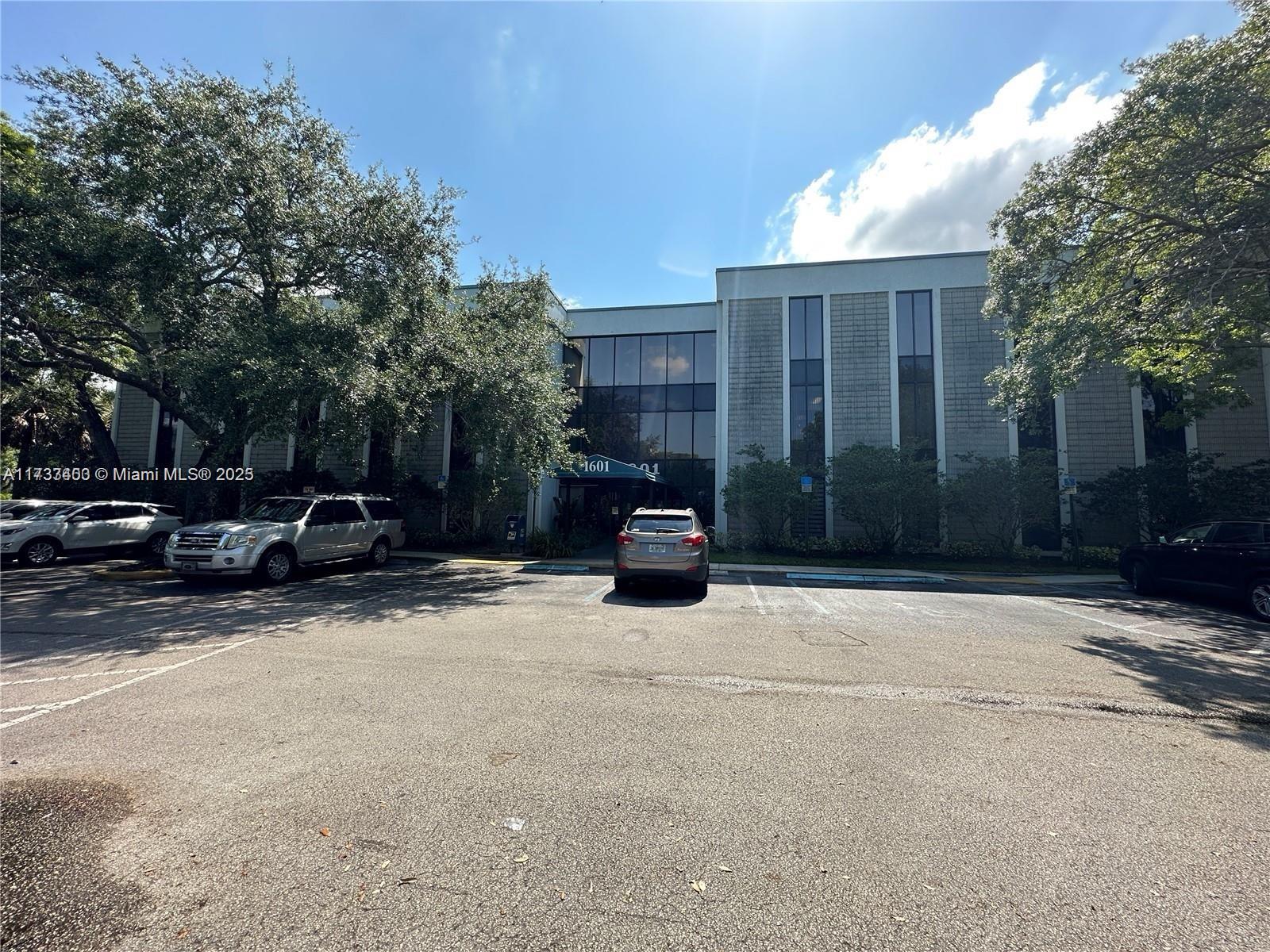 1601 N Palm Ave # 300A, Pembroke Pines FL 33026