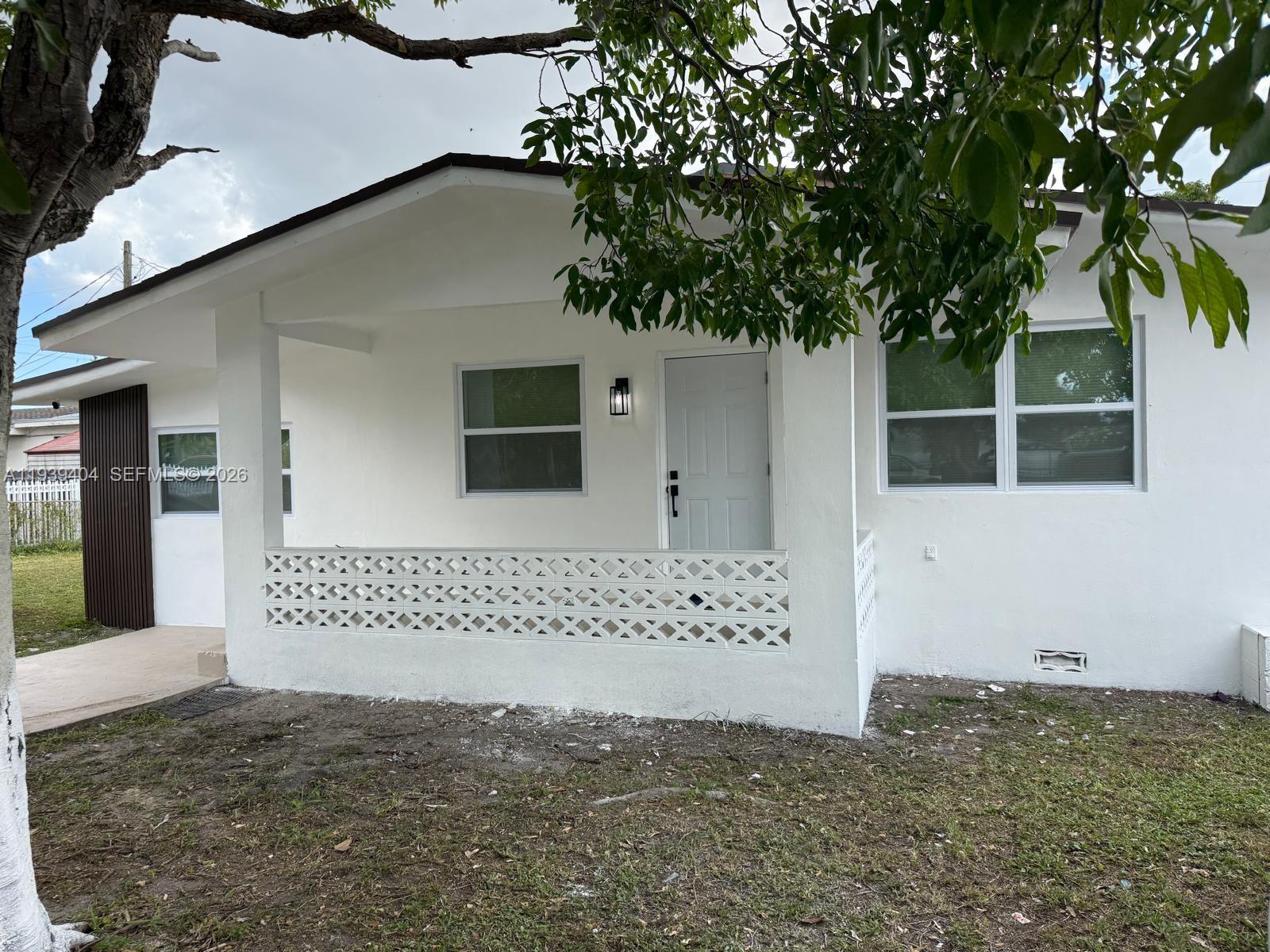 2920 NW 64th St, Miami FL 33147