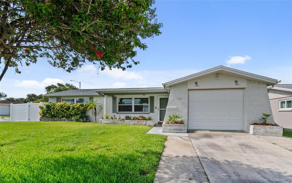 5720 MOCKINGBIRD DRIVE