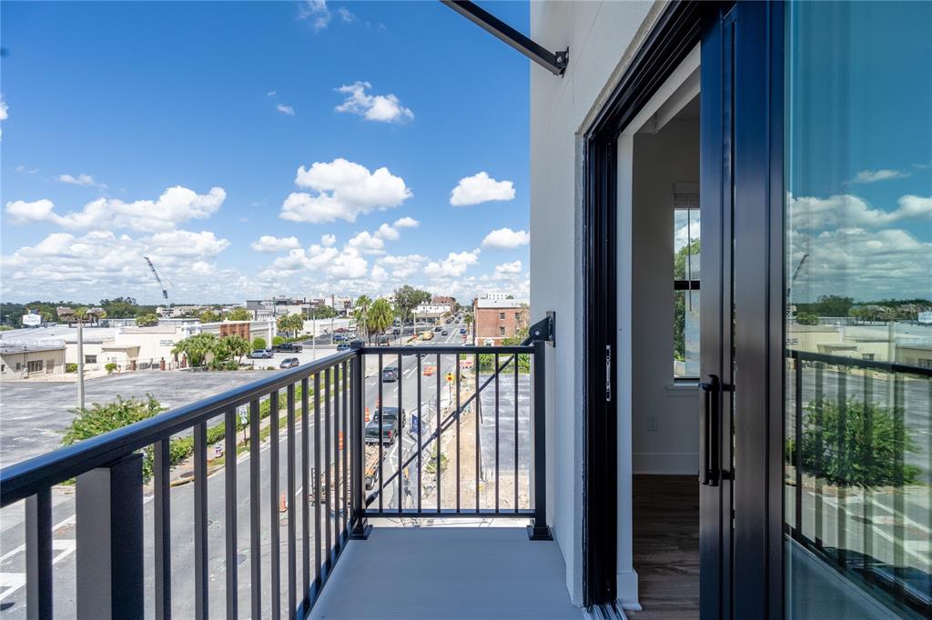 419 SE 1ST AVENUE UNIT 301