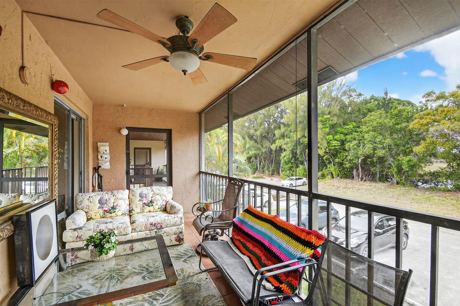 4191 57th Ave # G, FL 33463, FL — photo 4 of 22