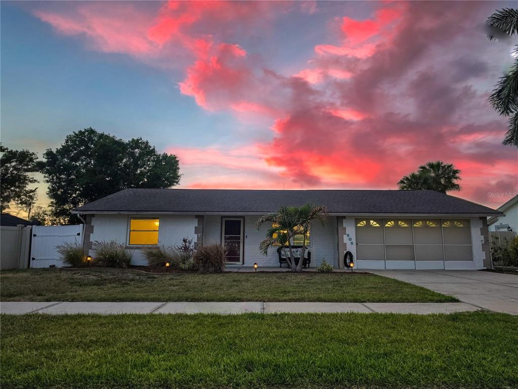 505 RED MANGROVE LANE