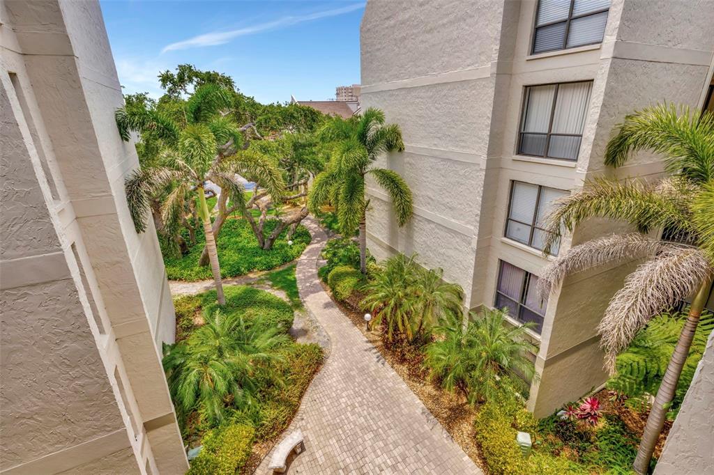 6157 MIDNIGHT PASS ROAD UNIT E24, SARASOTA, FL — photo 3 of 30