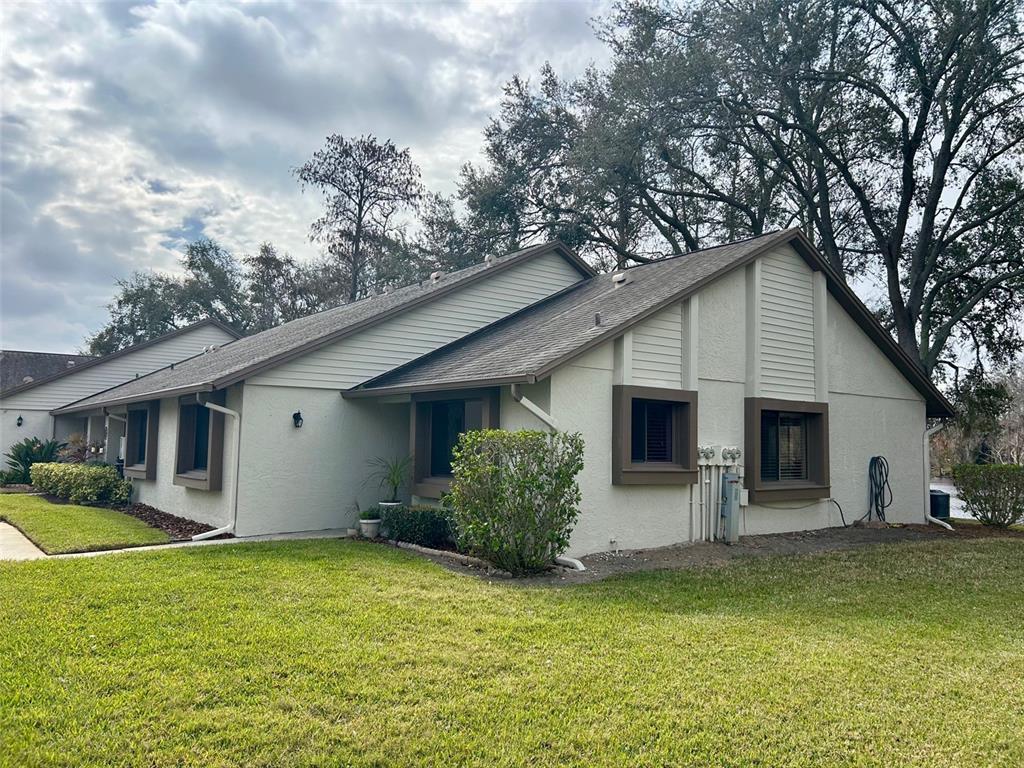 2584 LAURELWOOD DRIVE UNIT 15C