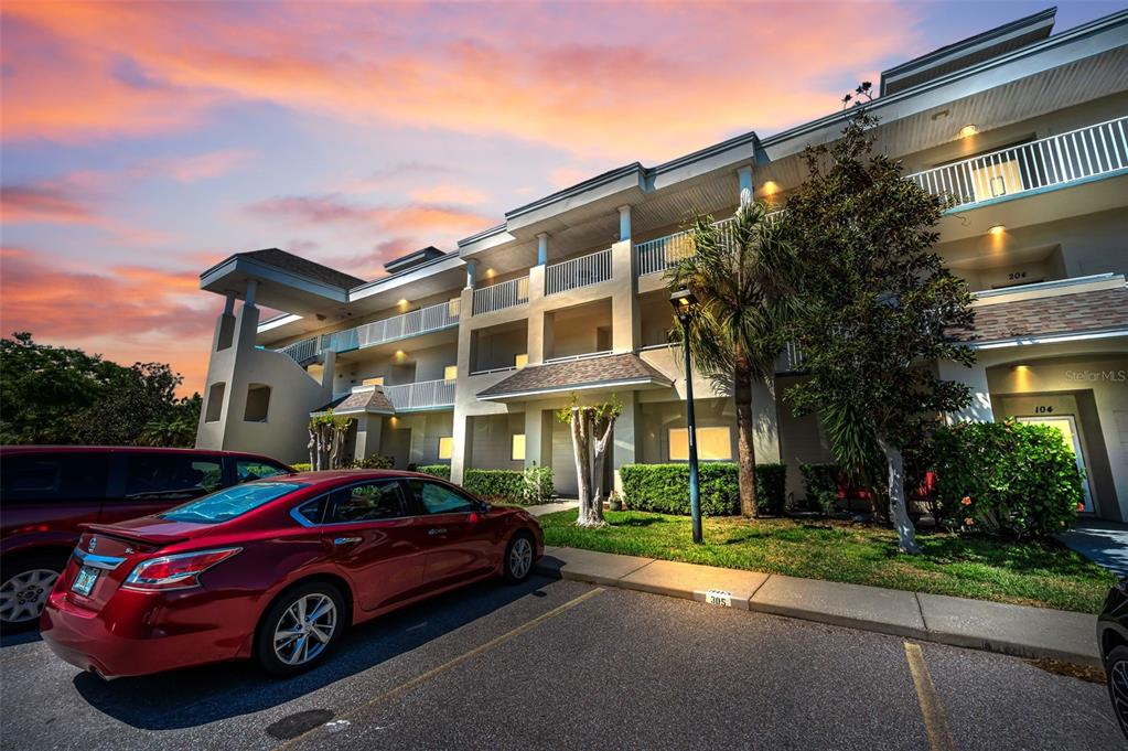 2210 UTOPIAN DRIVE E UNIT 203, CLEARWATER, FL — photo 2 of 30