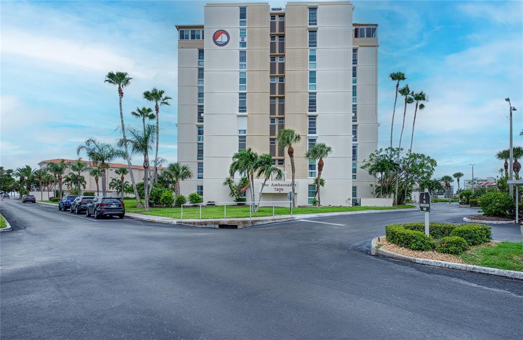 7400 SUN ISLAND DRIVE S UNIT 709