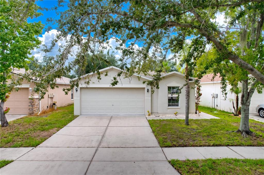 7710 CARRIAGE POINTE DRIVE