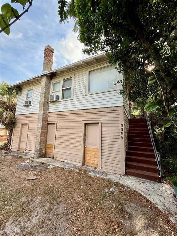 634 14TH STREET N UNIT 1/2
