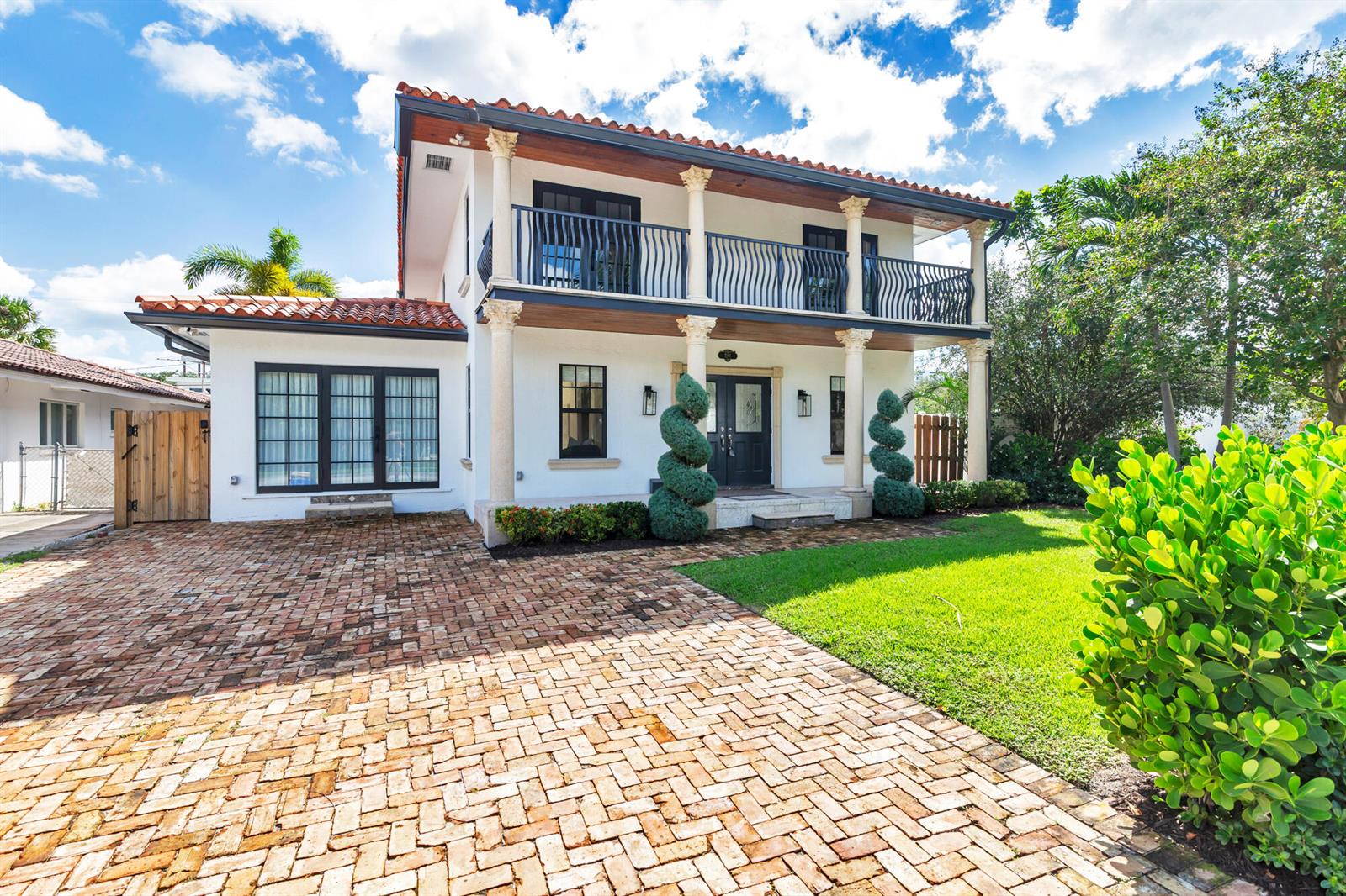 254 9th Street, West Palm Beach FL 33401