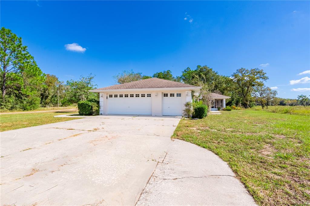 899 NE 10TH CIRCLE, WILLISTON, FL — photo 4 of 30
