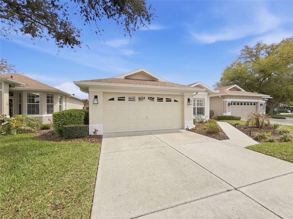 15021 TAMARIND LOOP, SPRING HILL, FL — photo 2 of 30