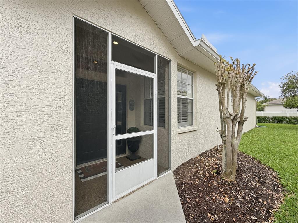 15021 TAMARIND LOOP, SPRING HILL, FL — photo 4 of 30