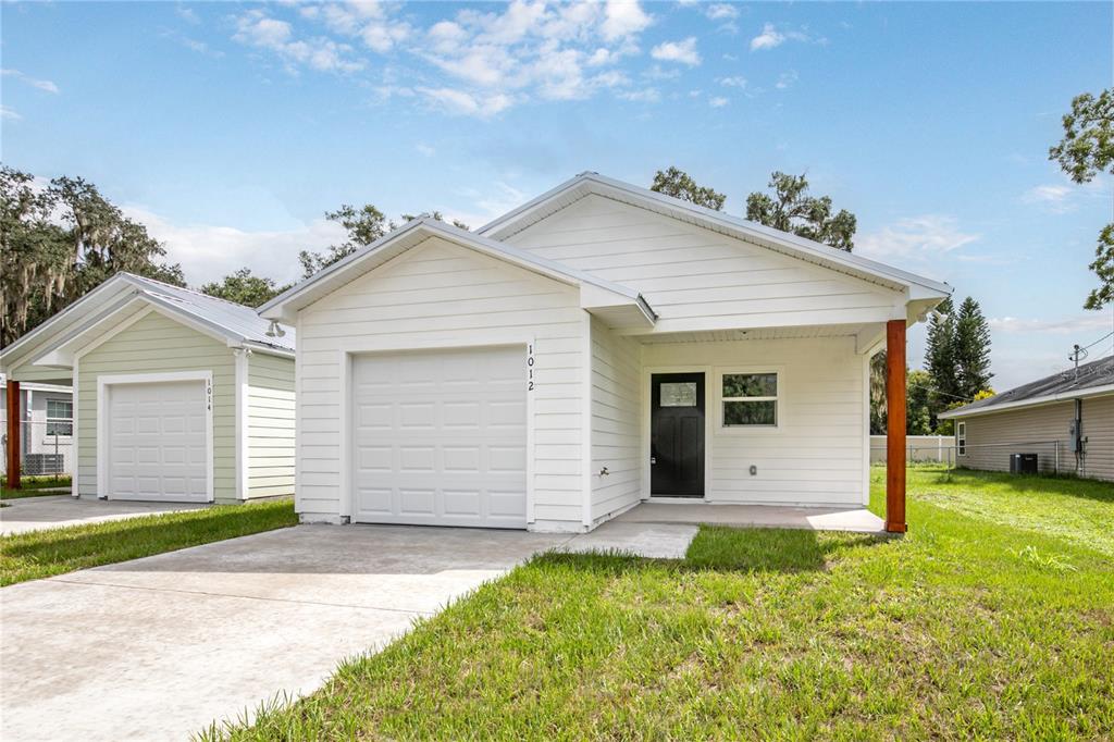 1012 E HAZZARD, EUSTIS, FL — photo 2 of 30