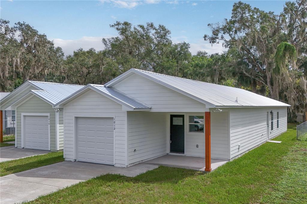 1012 E HAZZARD, EUSTIS, FL — photo 3 of 30