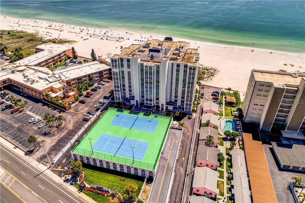 4950 GULF BOULEVARD UNIT 304