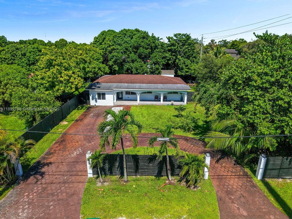 199 NE 163rd St, Miami FL 33162