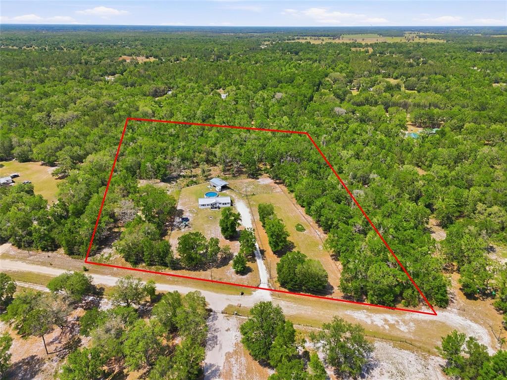 847 SW APPLEWOOD GLEN