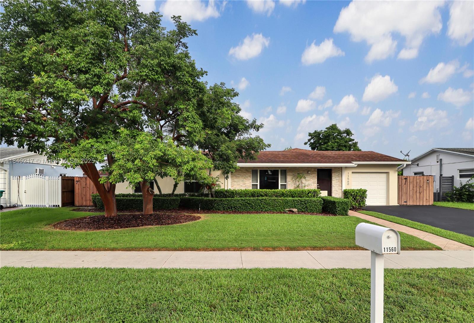 11560 SW 121st Ave, Miami FL 33186
