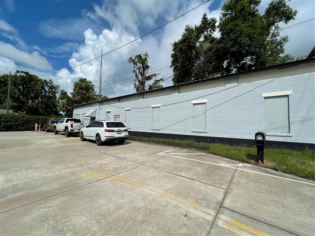 55 GUERRANT STREET, UMATILLA, FL — photo 4 of 6