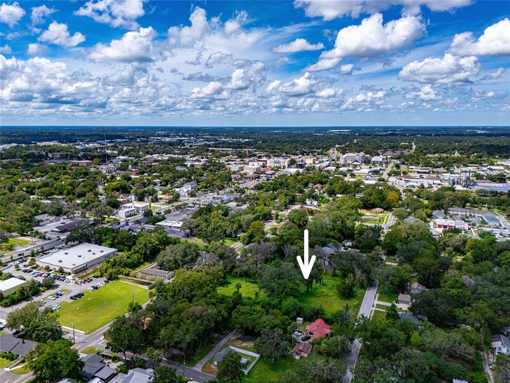 9TH AVE, OCALA, FL — photo 2 of 3