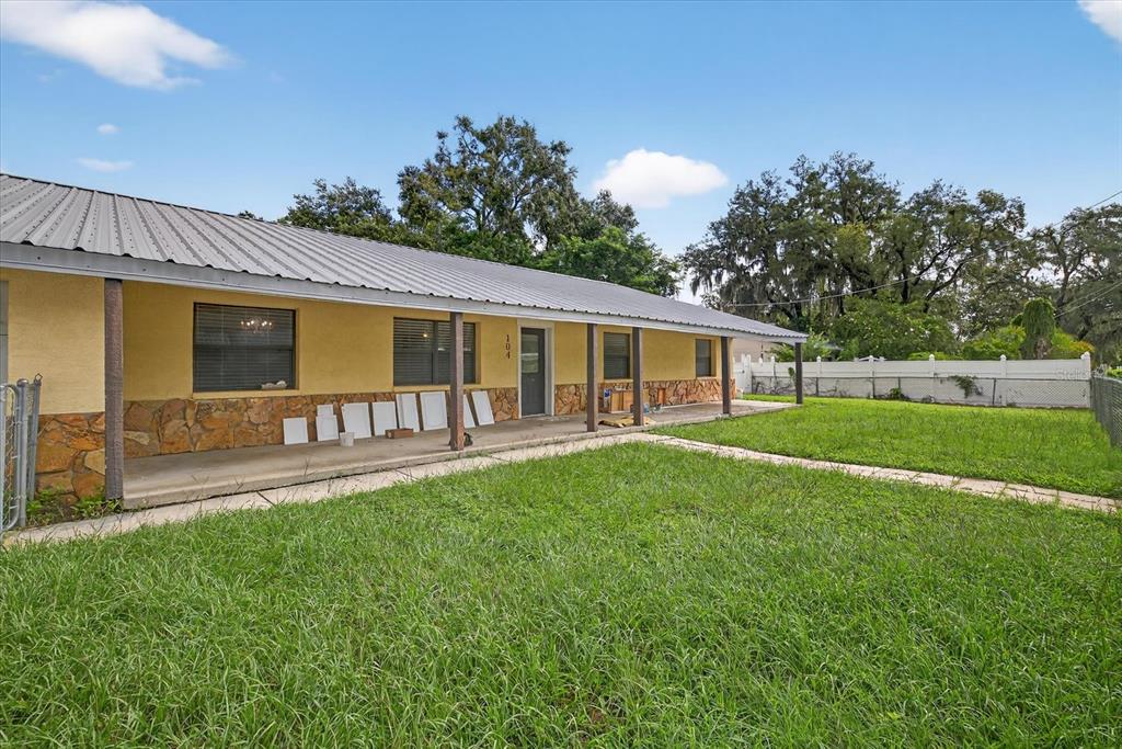 104 APACHE LANE
