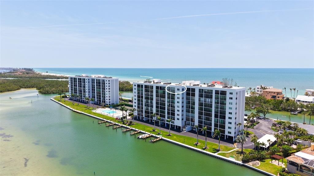 9393 MIDNIGHT PASS ROAD UNIT P4