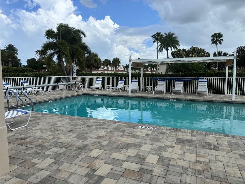 2427 MAGNOLIA CIRCLE, NORTH PORT, FL — photo 5 of 30