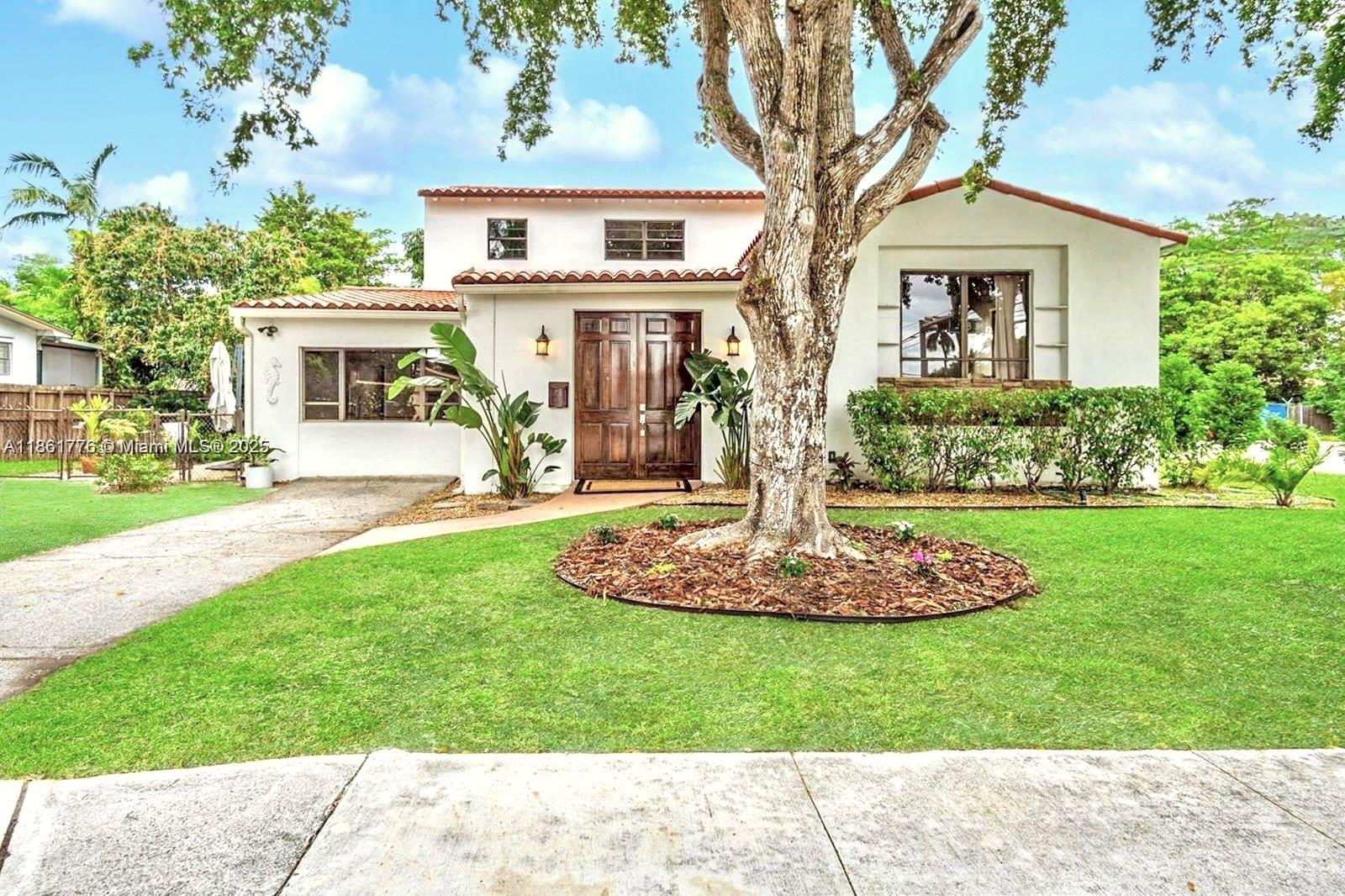 991 NE 82nd St, Miami FL 33138