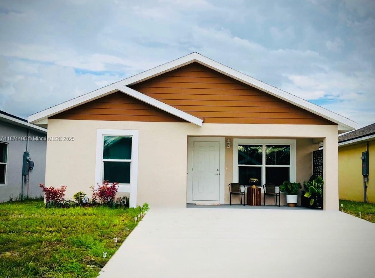 1436 Las Villas Blvd, Sebring FL 33870