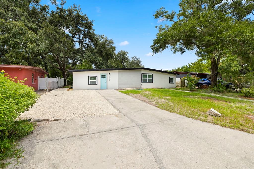 3008 E ELM STREET