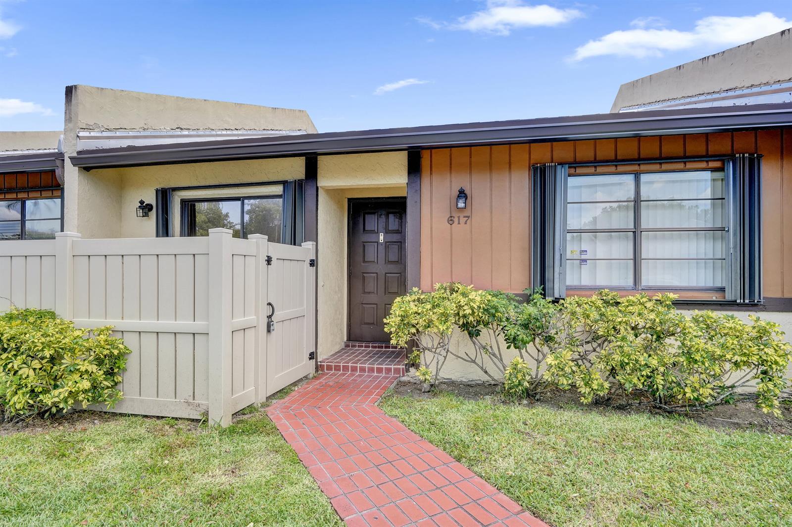 617 Banks Road # 617, Margate FL 33063