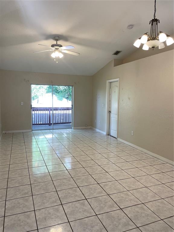5912 MOHR LOOP, TAMPA, FL — photo 2 of 7