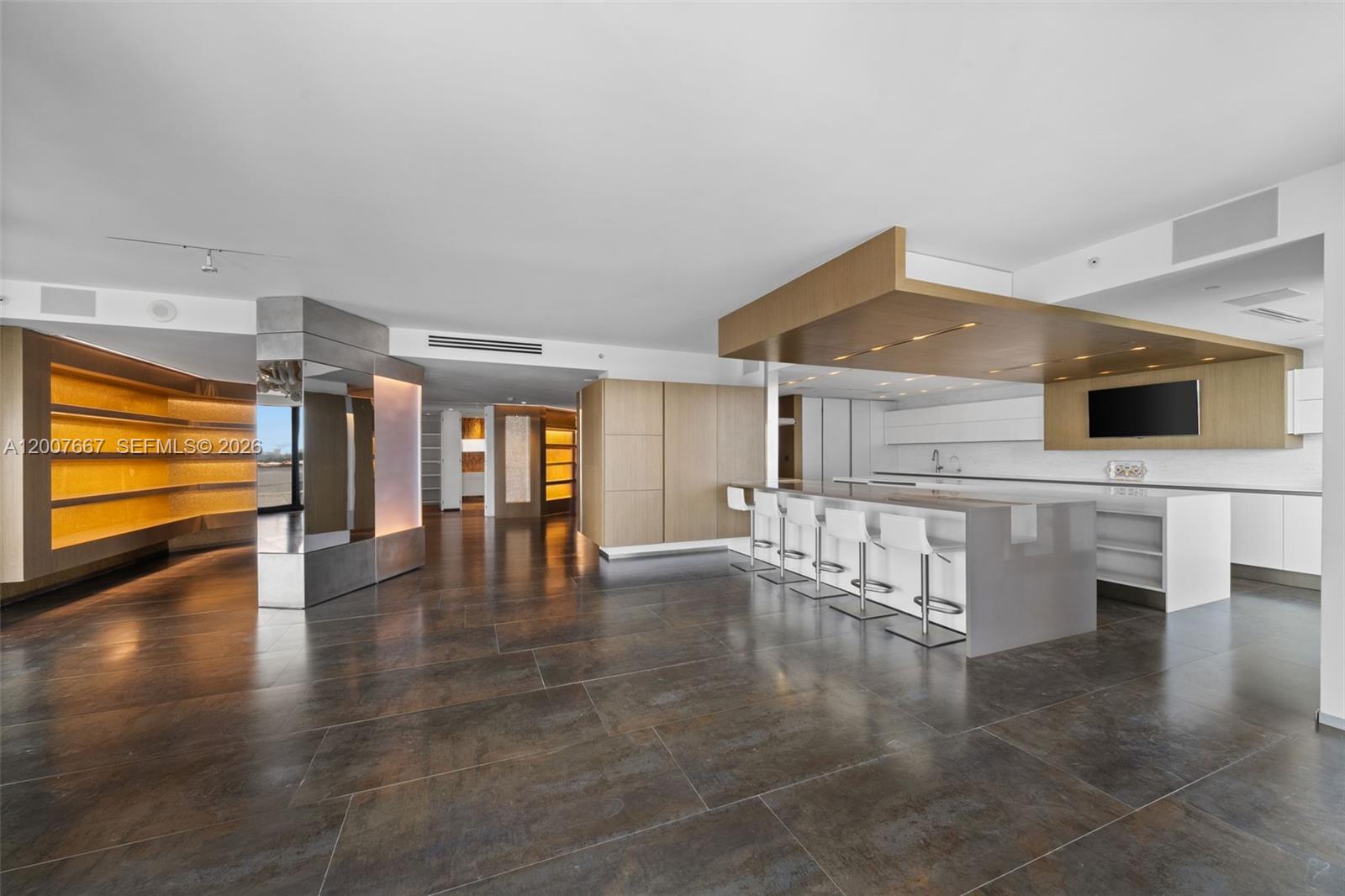 9999 Collins Ave # 6J, Bal Harbour FL 33154
