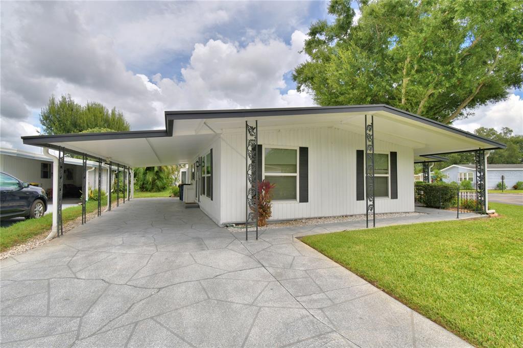 102 PARADISE LANE