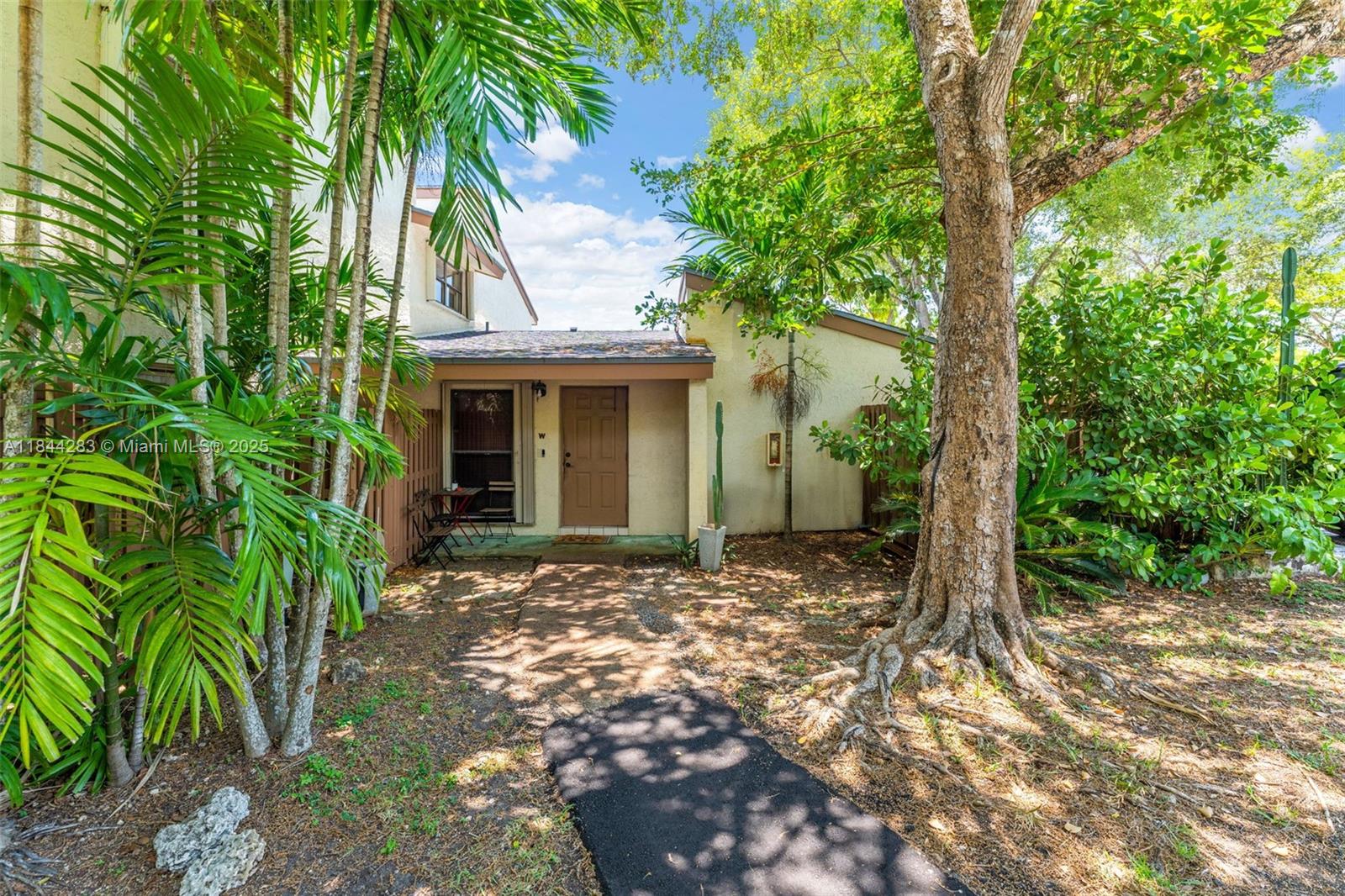 11466 SW 109th Rd # 42W, Miami FL 33176