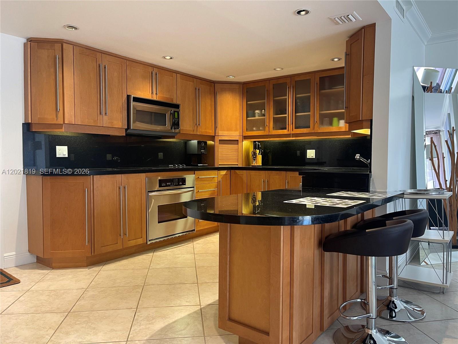 199 Ocean Lane Dr # 413, Key Biscayne FL 33149