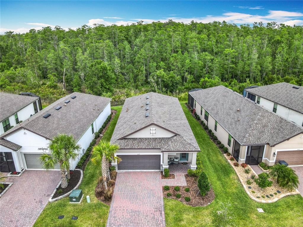 1029 UMBRIA DR