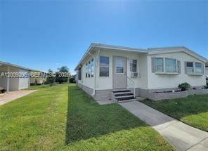 10 Hay St., Other City - In The State Of Florida FL 33920