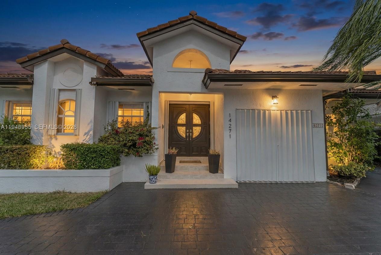14271 SW 34th St, Miami FL 33175
