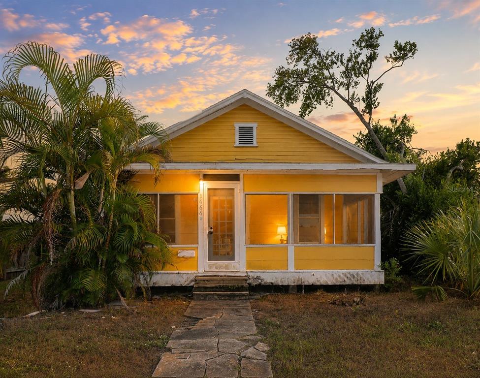 1466 30TH AVENUE N