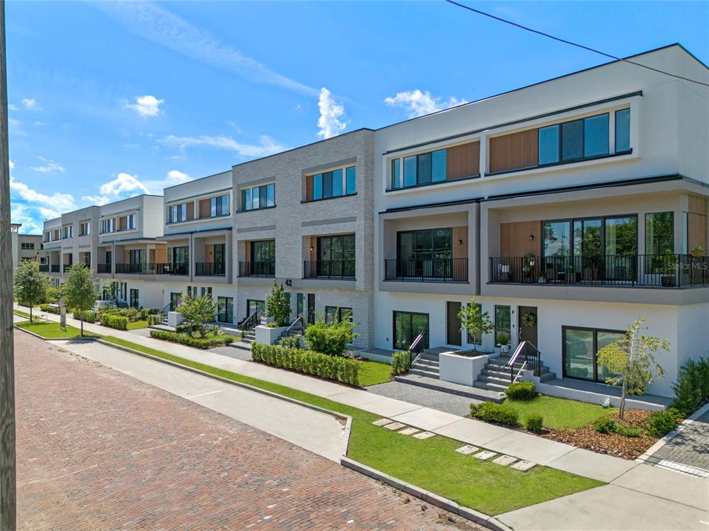 42 W HARDING STREET UNIT E