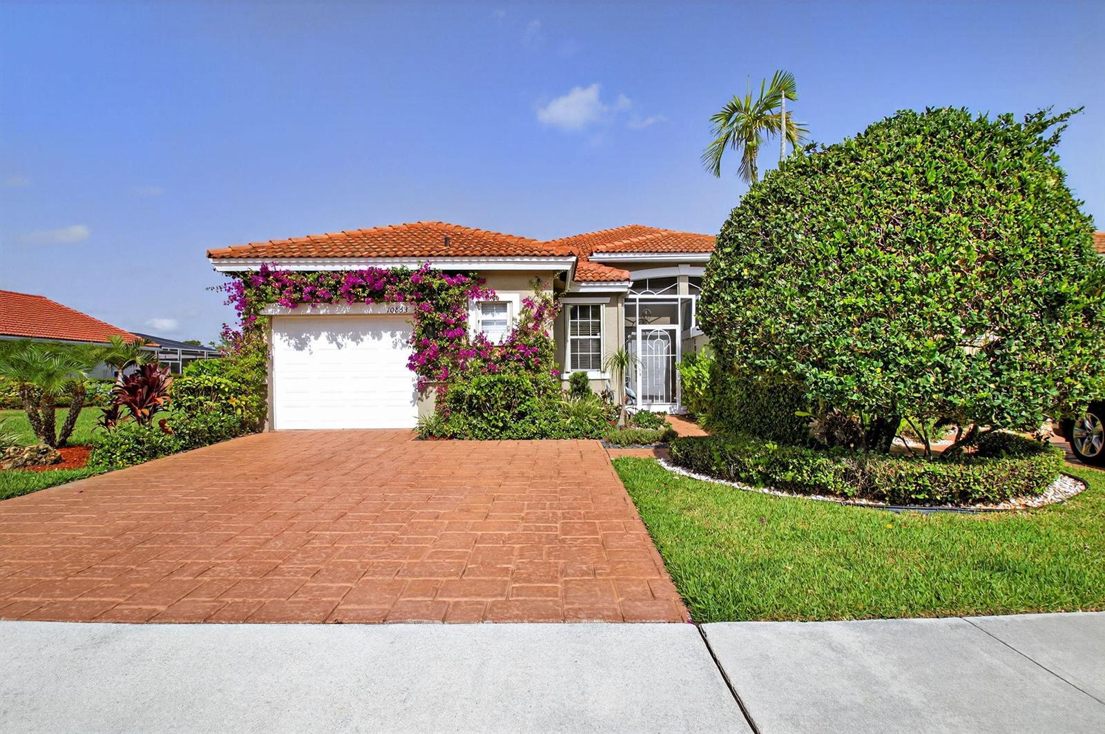 10853 Royal Caribbean Circle, Boynton Beach FL 33437