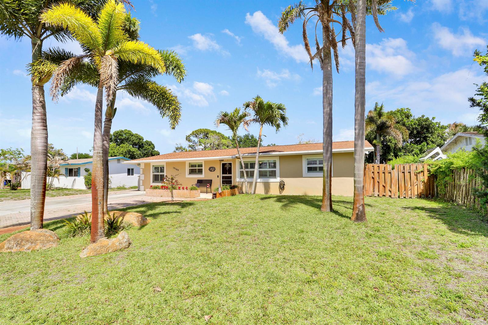19049 SE Robert Drive, Jupiter FL 33469