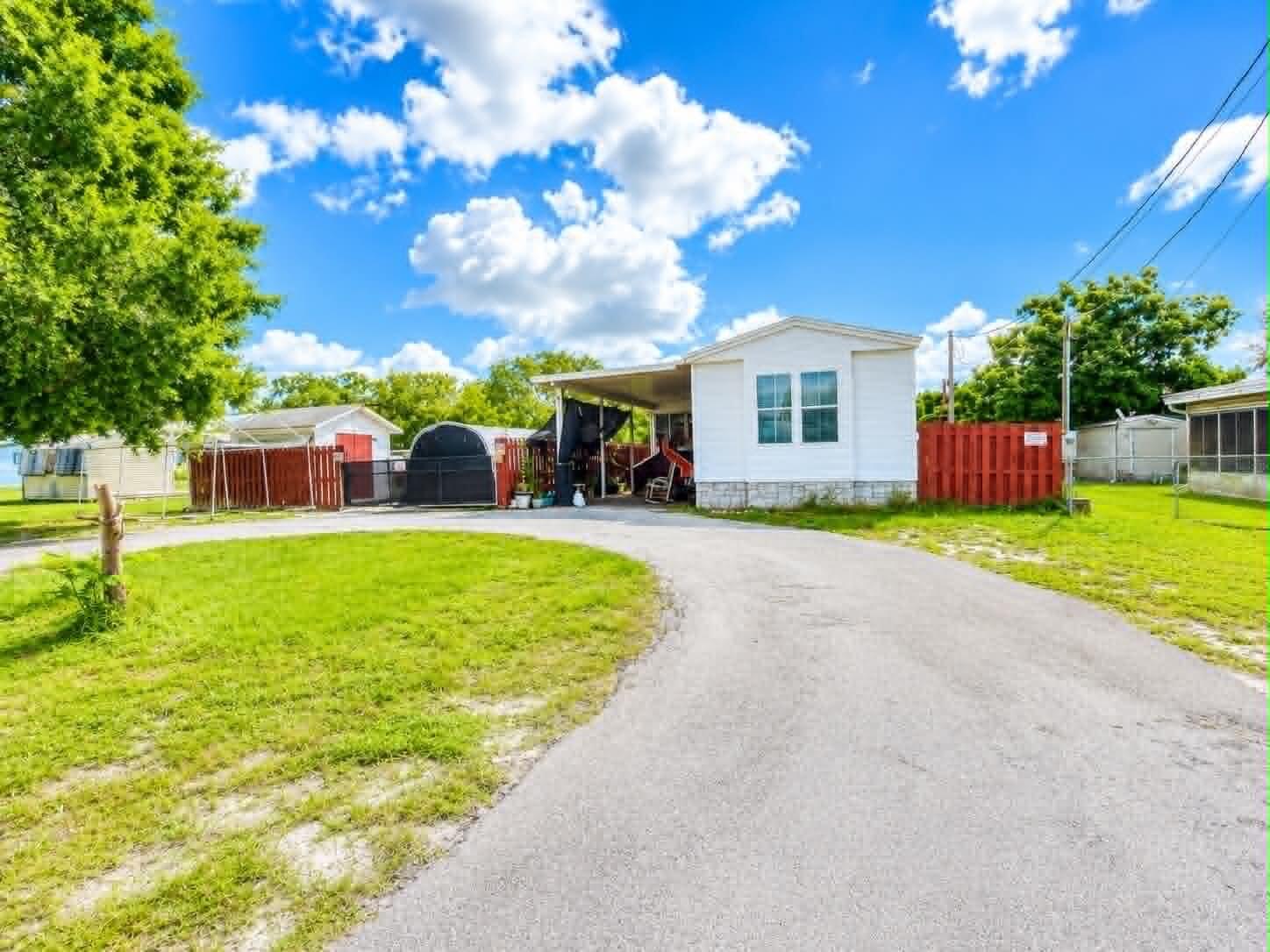 2908 SE 37th Avenue, Okeechobee FL 34974