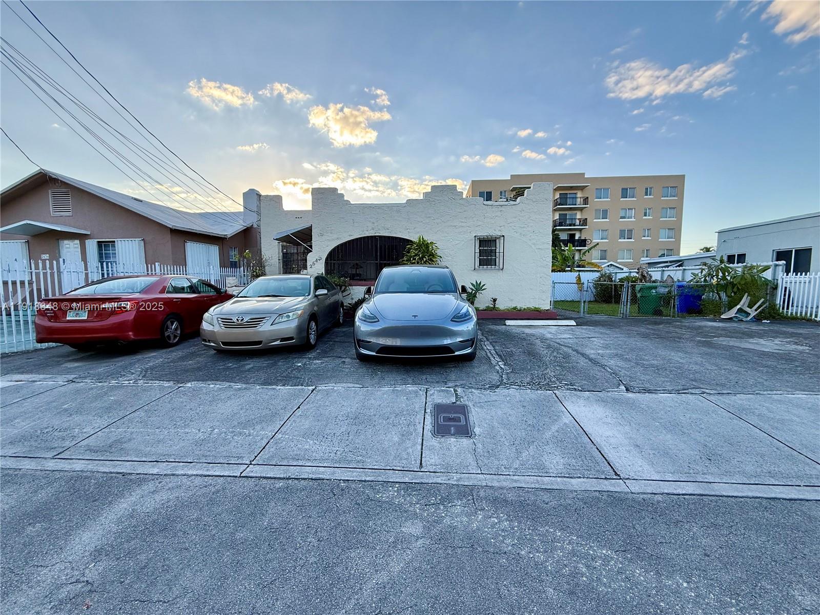 2642 NW 24th Ct, Miami FL 33142