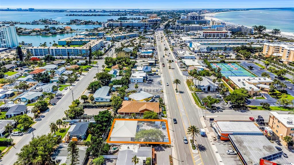 6655 GULF BOULEVARD, ST PETE BEACH, FL — photo 3 of 15